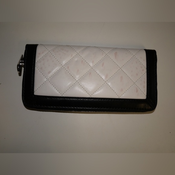 Michael Kors - Picture 2 of 4